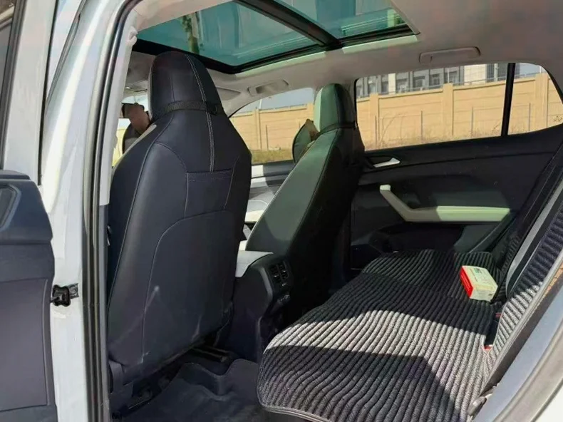 大众途岳 后面外观三