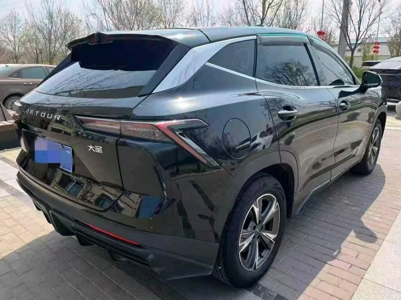 奇瑞捷途 后面外观三