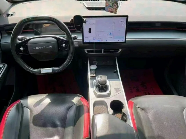 奇瑞捷途 后面外观一