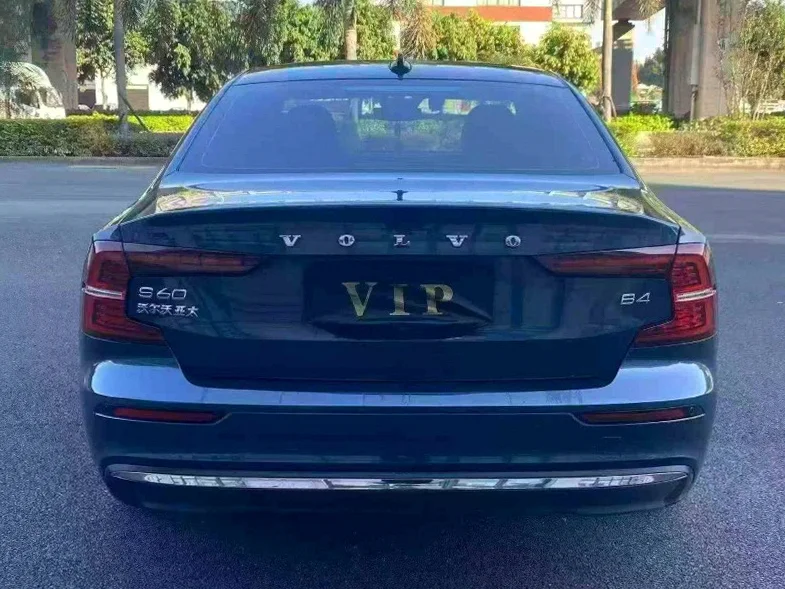 沃尔沃S60L 驾驶室