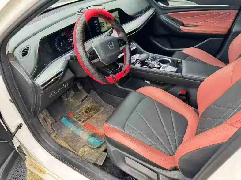 长安汽车逸动 后面外观三