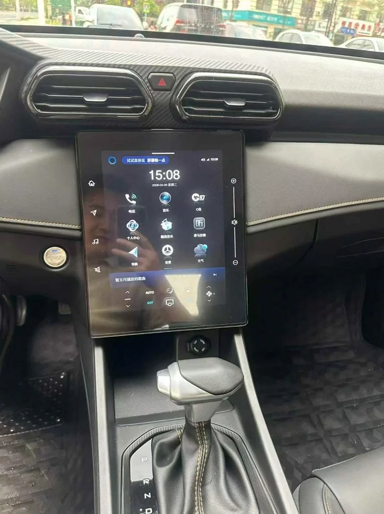 东风奕炫 后面外观二