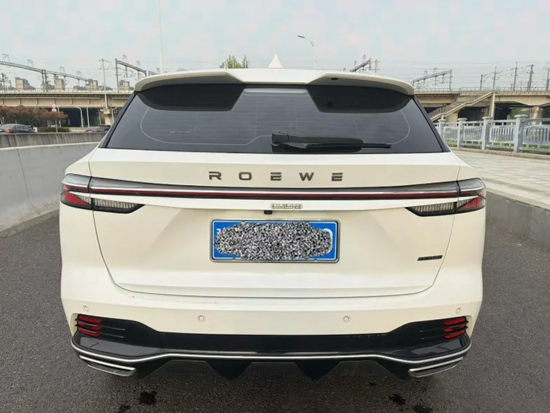 荣威RX5 后面外观二