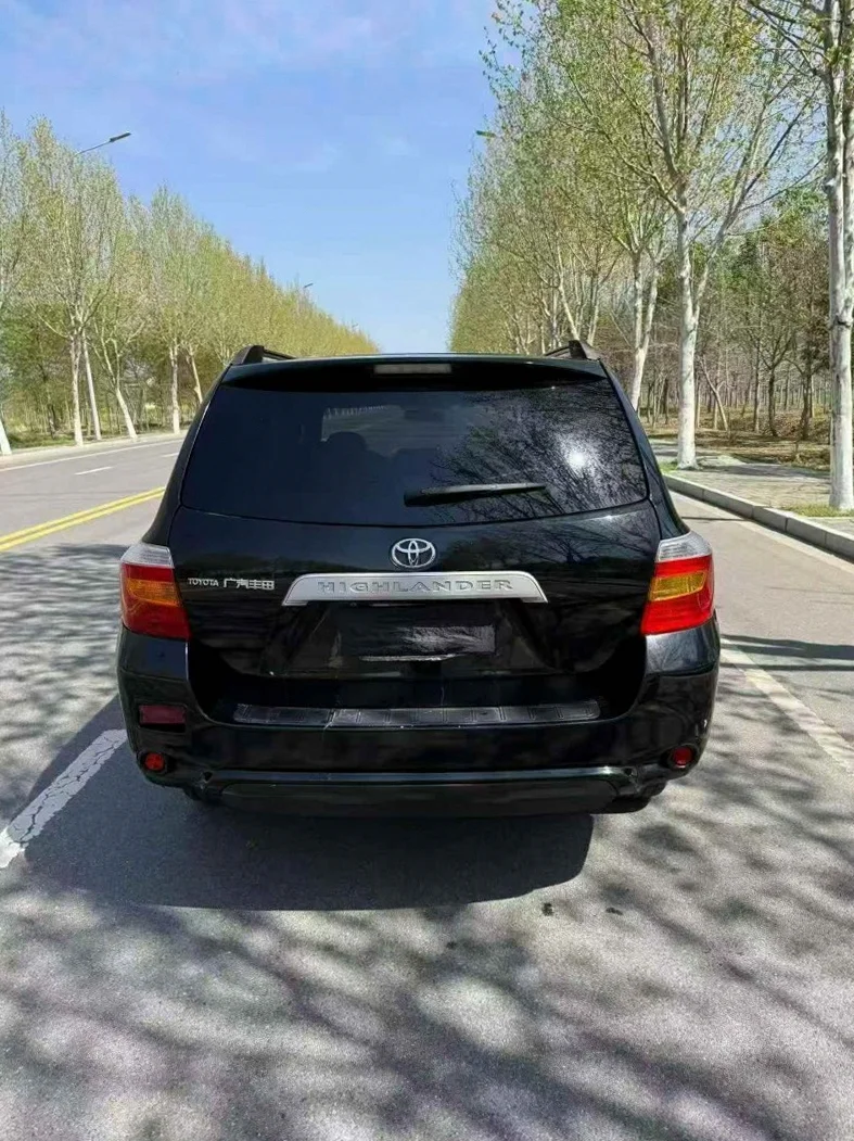 丰田汉兰达 驾驶室