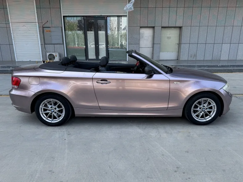 宝马1系 驾驶室