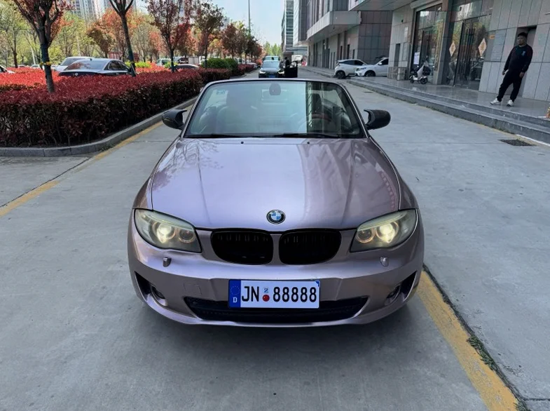 12年宝马120i敞篷版