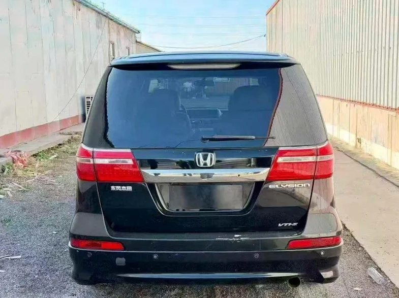 本田艾力绅 驾驶室