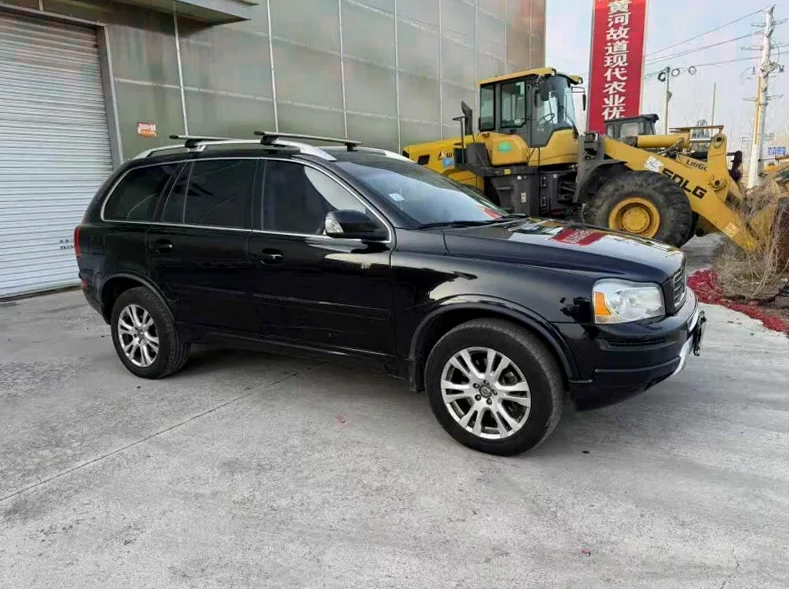 沃尔沃XC90 正面外观三