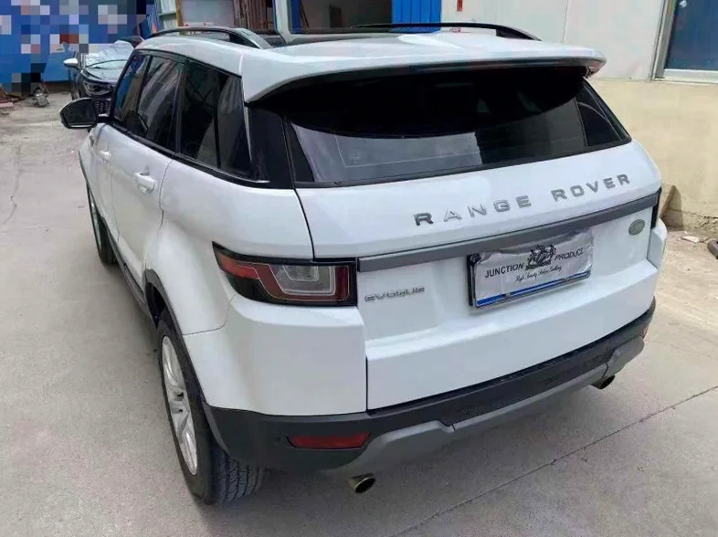 路虎极光 内饰后排