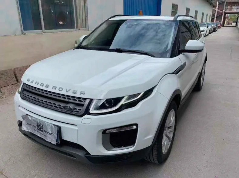 路虎极光 正面外观三