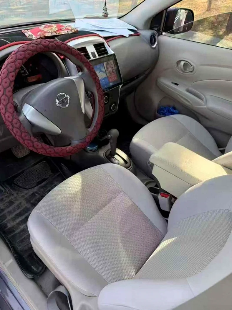 日产阳光 后面外观二