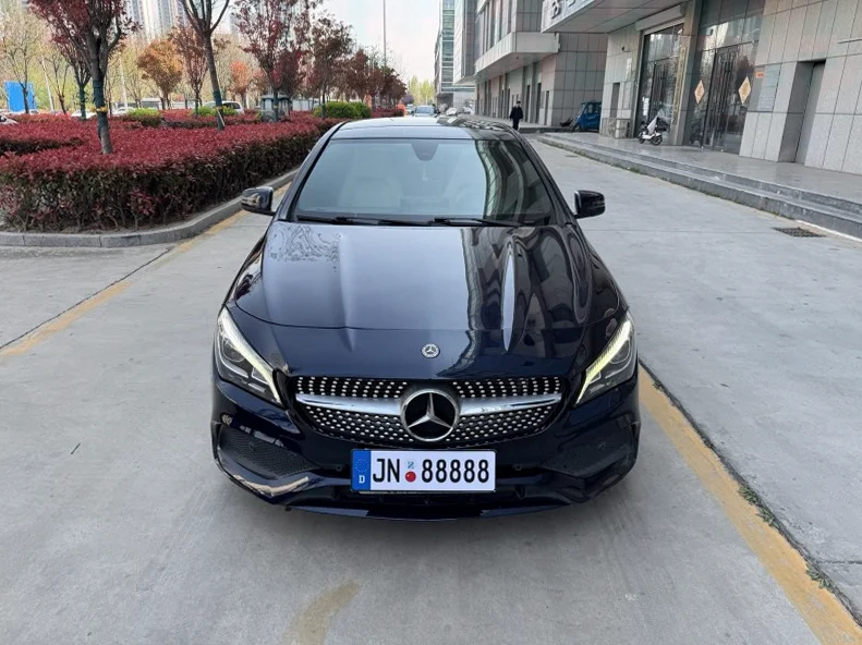 17年奔驰CLA200 1.6T豪华配置