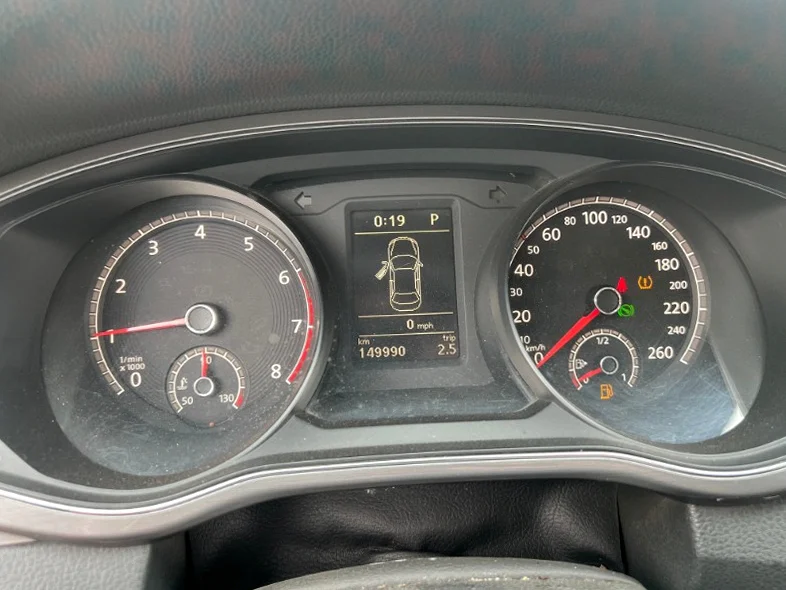 大众帕萨特 后面外观一