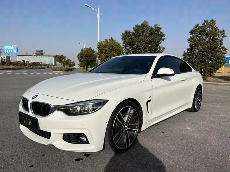 宝马4系 正面外观三