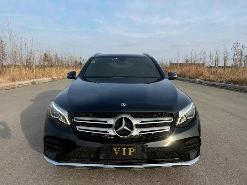 18年奔驰GLC260L四驱豪华加长版顶配