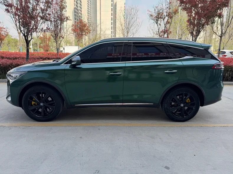 比亚迪唐 后面外观三