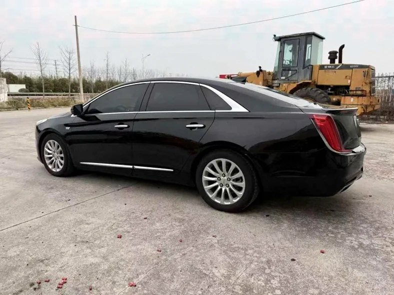 凯迪拉克XTS 内饰后排