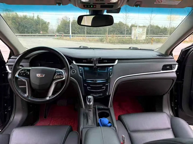 凯迪拉克XTS 后面外观二