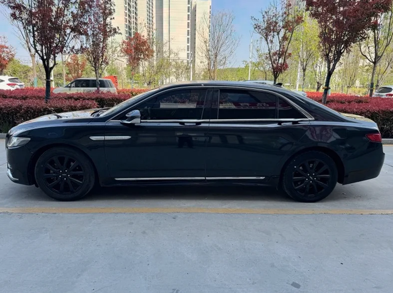 林肯大陆 内饰后排