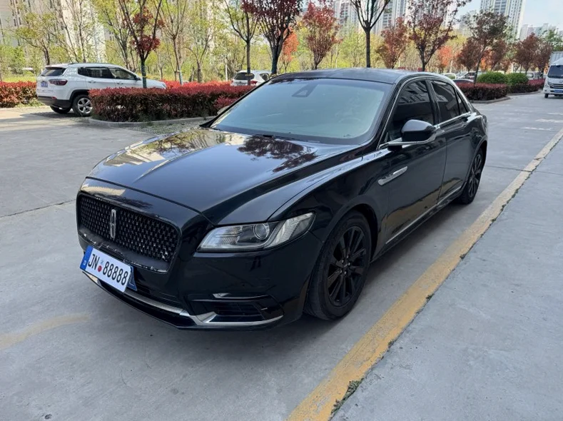 林肯大陆 正面外观二