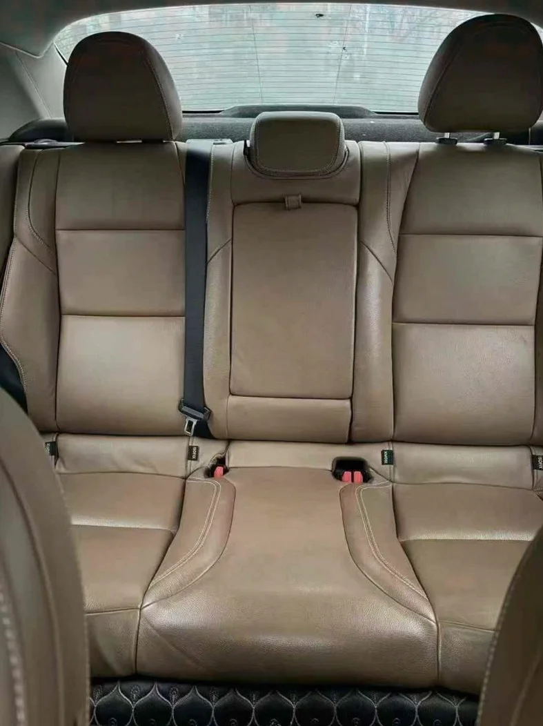 领克03 后面外观三