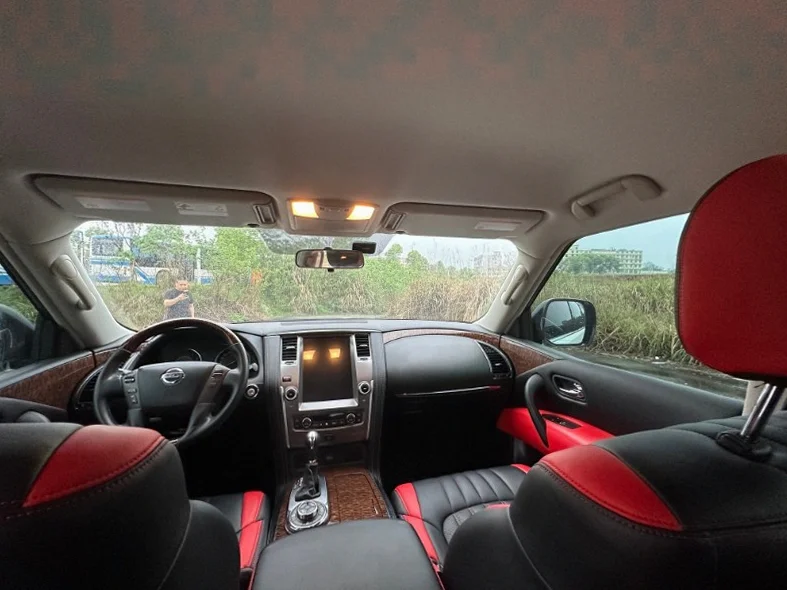 日产途乐 后面外观三