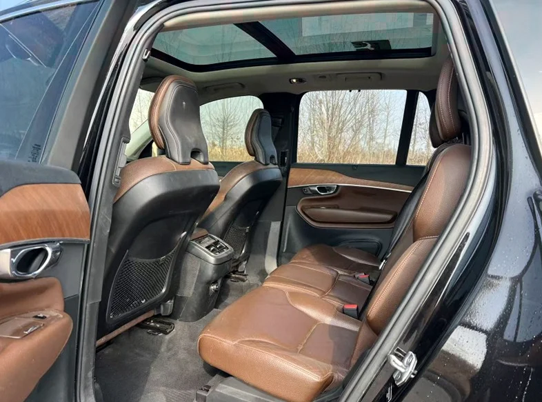 沃尔沃XC90 后面外观一