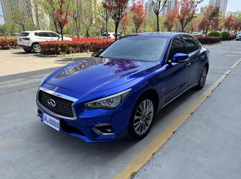 英菲尼迪Q50L 正面外观二