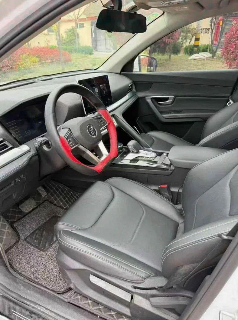 比亚迪宋 后面外观一