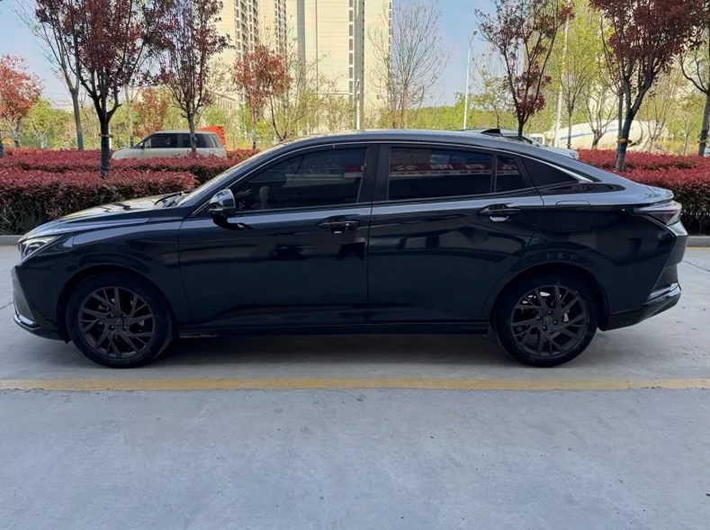 东风奕炫 内饰后排