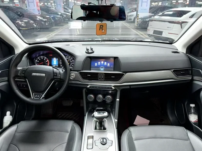 哈弗H6 后面外观一