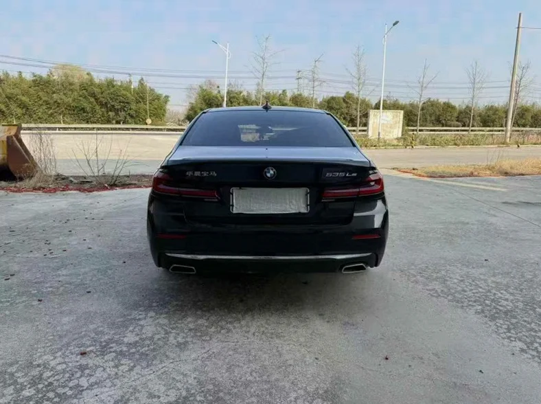 宝马5系 驾驶室