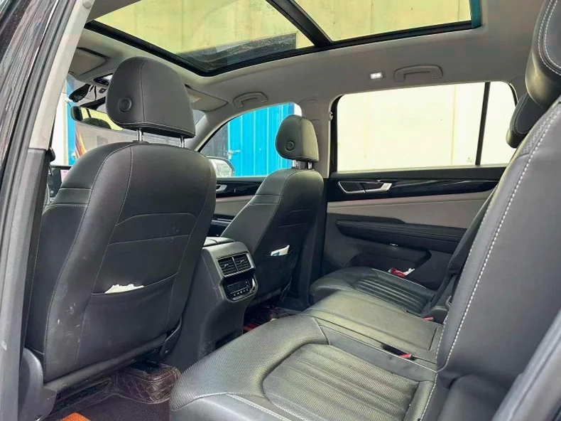 大众途昂 后面外观三