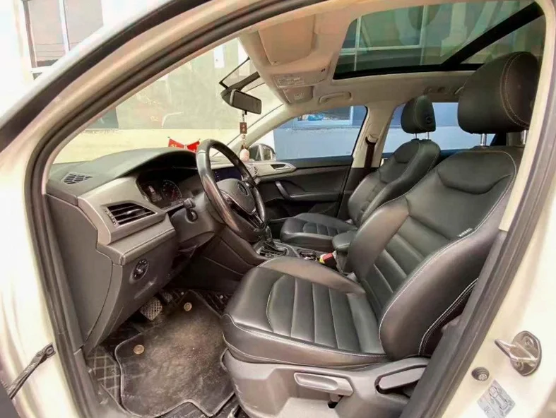 大众途岳 后面外观一