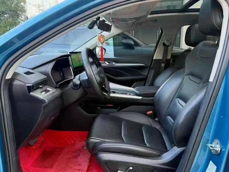 吉利星瑞 后面外观一