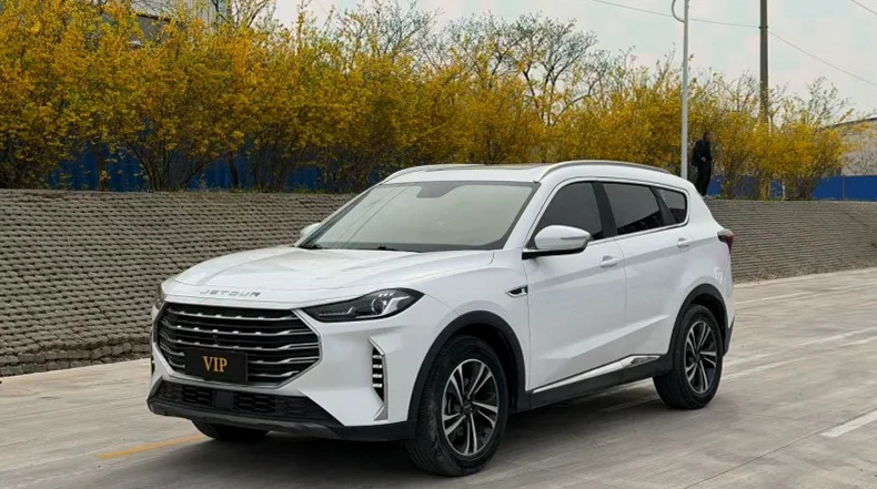 奇瑞捷途 正面外观二