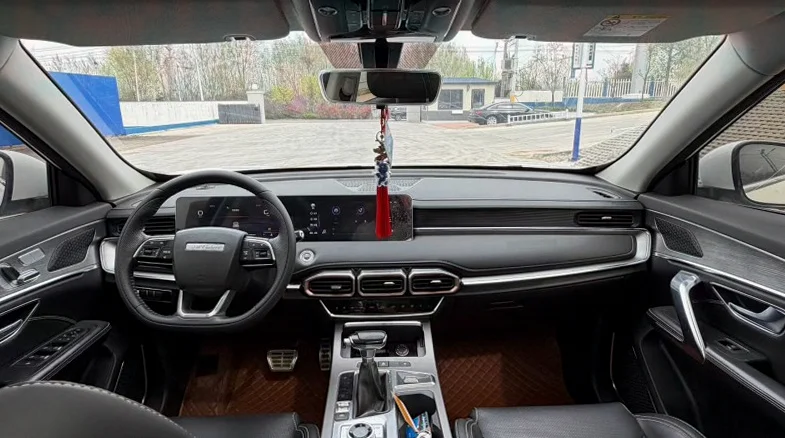 奇瑞捷途 后面外观一