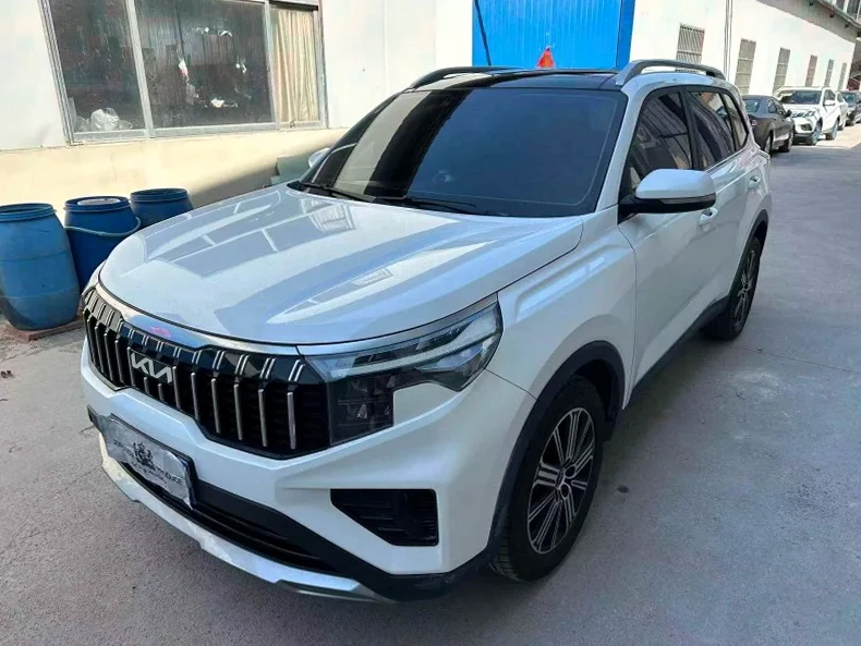 起亚智跑 正面外观三