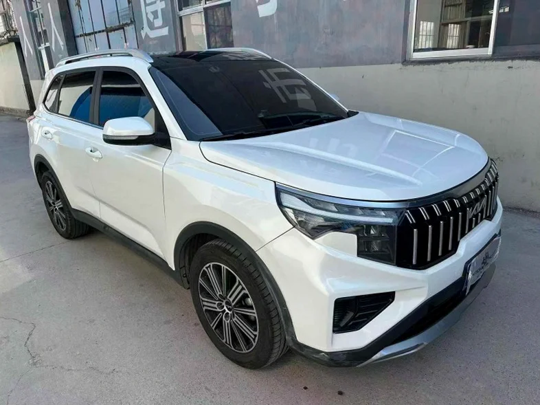 起亚智跑 正面外观二