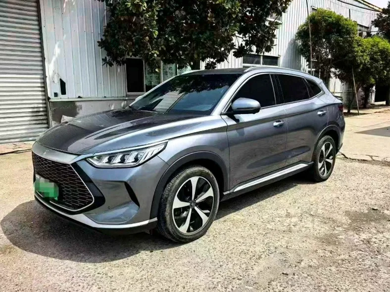 比亚迪宋 正面外观二