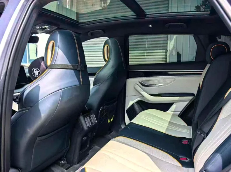 比亚迪宋 后面外观二