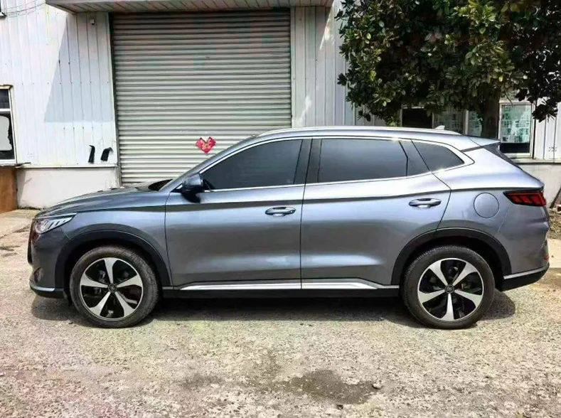 比亚迪宋 内饰后排