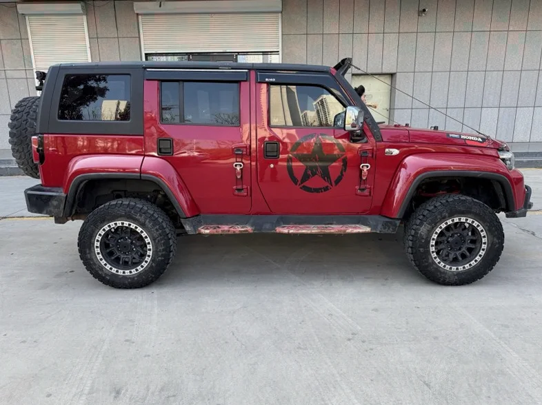 北京BJ40 内饰后排