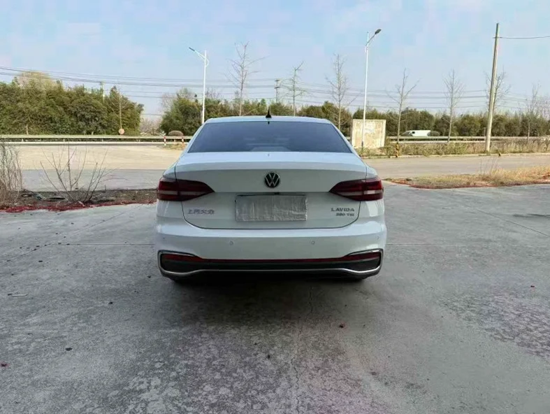 大众朗逸 驾驶室