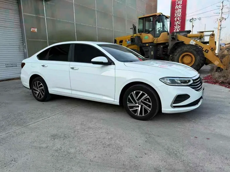 大众朗逸 正面外观三