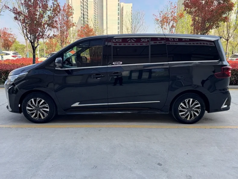 大通G20 内饰前排