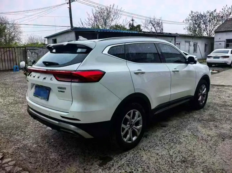 哈弗H6 内饰前排