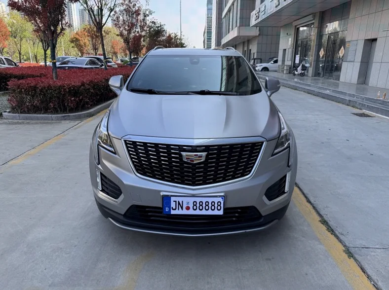 22年凯迪拉克XT5 2.0T新款豪华型