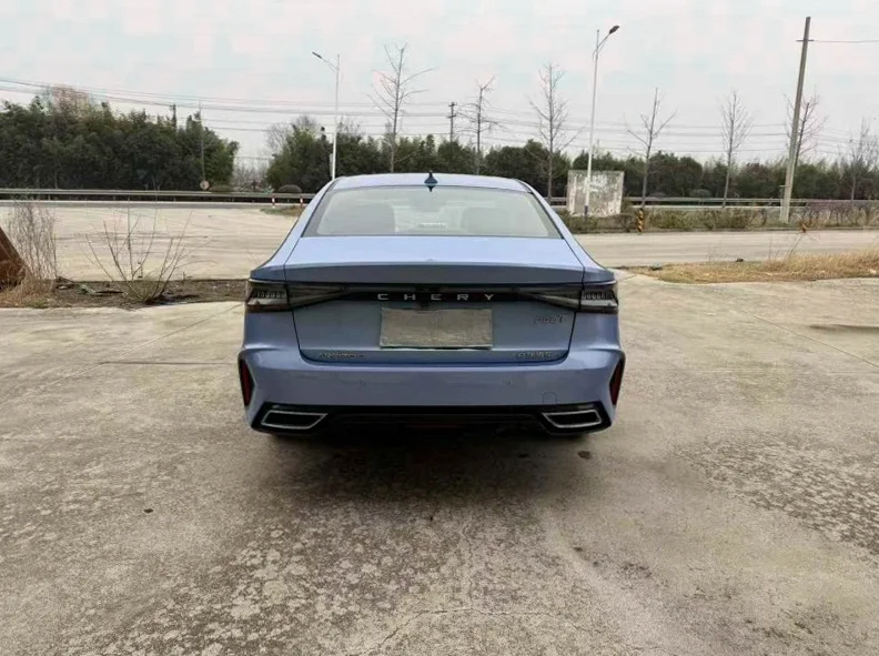 奇瑞艾瑞泽 驾驶室