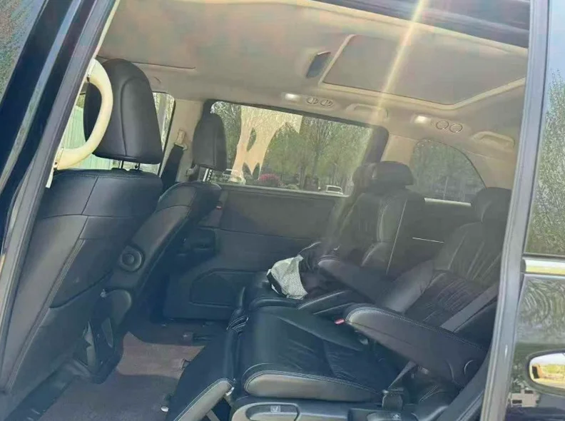 本田奥德赛 后面外观三